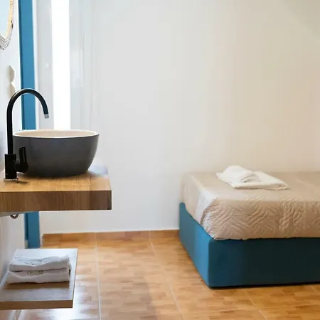 Dolphin Luxury * Rethymno (Crete)