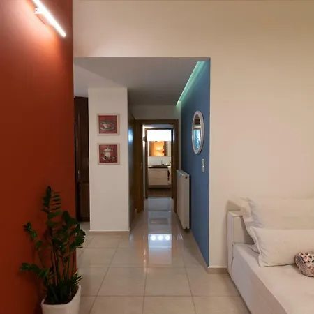 Dolphin Luxury Apartment *
